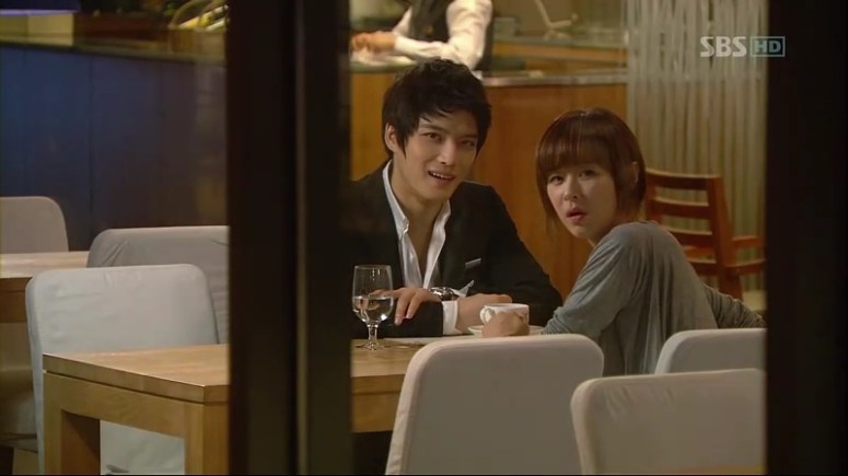 Protect.the.Boss.E08.avi_001242175