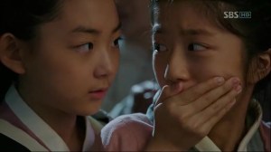 Tree With Deep Roots Ep 01.avi_002986886