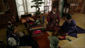 Tree With Deep Roots Ep 02.avi_002477711