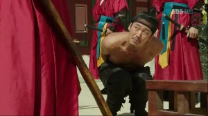 Tree With Deep Roots Ep 04.avi_002080180