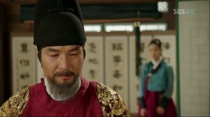 Tree With Deep Roots Ep 06.avi_001996529