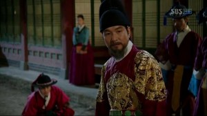 Tree with Deep Roots Ep 08.avi_003937303