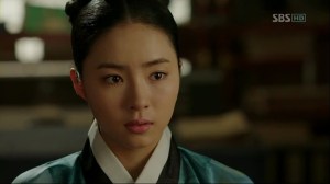 Tree with Deep Roots Ep 10.avi_000807474