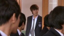 The.Equator.Man.720p-KOR.avi_000334668