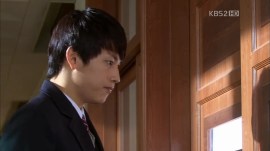 The.Equator.Man.720p-KOR.avi_001479346