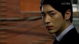 The.Equator.Man.E09.450p-HANrel.avi_003743610