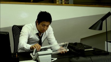 FHT2E16P1 720p-CiNE21i.avi_001027960