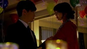 돈의 화신.E03.130209.HDTV.XViD-HANrel.avi_001684851