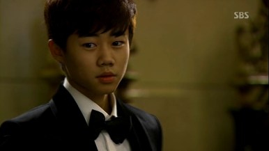 The Incarnation of Money.E01.130202.HDTV.XViD-HANrel.avi_001610443