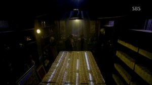 The Incarnation of Money.E02.130203.HDTV.XViD-HANrel.avi_002036102