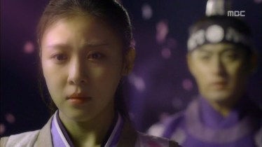 Empress.Ki.E09.131125.HDTV.XviD-LIMO.avi_003173873