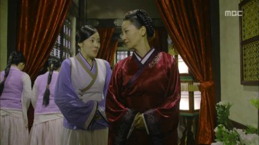 Empress.Ki.E10.131126.HDTV.XviD-LIMO.avi_002513313