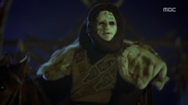 Empress.Ki.E11.131202.HDTV.XviD-LIMO.avi_002942342