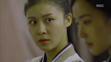 Empress.Ki.E11.131202.HDTV.XviD-LIMO.avi_003231765