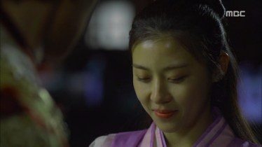 Empress.Ki.E13.131209.HDTV.XviD-LIMO.avi_002985185