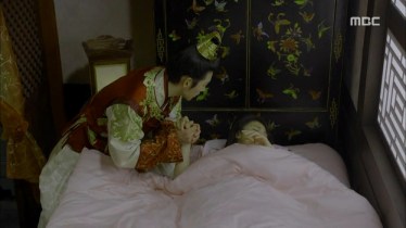 Empress.Ki.E13.131209.HDTV.XviD-LIMO.avi_003407407