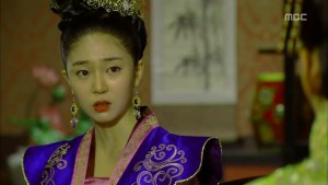 Empress.Ki.E15.131216.HDTV.XviD-LIMO.avi_001042175