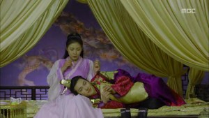 Empress.Ki.E15.131216.HDTV.XviD-LIMO.avi_002763763