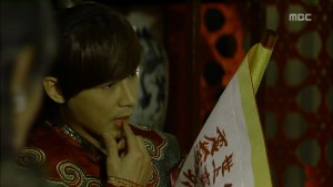 Empress.Ki.E16.131217.HDTV.XviD-LIMO.avi_000398365