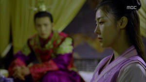 Empress.Ki.E16.131217.HDTV.XviD-LIMO.avi_001411044
