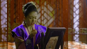 Empress.Ki.E17.131223.HDTV.XviD-LIMO.avi_000697530