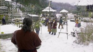 Empress.Ki.E17.131223.HDTV.XviD-LIMO.avi_002018451