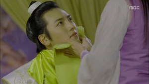 Empress.Ki.E17.131223.HDTV.XviD-LIMO.avi_002914948