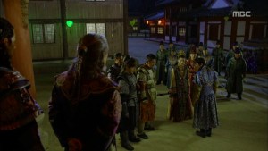 Empress.Ki.E18.131224.HDTV.XviD-LIMO.avi_003004304