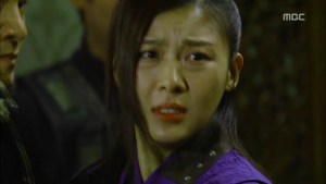 Empress.Ki.E18.131224.HDTV.XviD-LIMO.avi_003210977