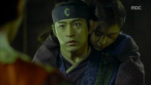 Empress.Ki.E18.131224.HDTV.XviD-LIMO.avi_003502702