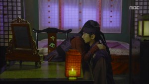 Empress.Ki.E20.140107.HDTV.XviD-LIMO.avi_002393360