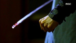 Empress.Ki.E21.140113.HDTV.XviD-LIMO.avi_003199132