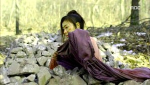 Empress.Ki.E23.140120.HDTV.XviD-LIMO.avi_001350483