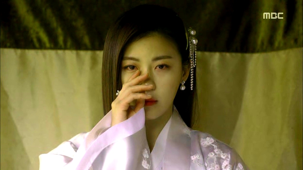 Empress.Ki.E24.140121.HDTV.XviD-LIMO.avi_002906740