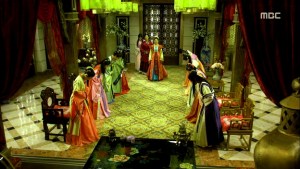 Empress.Ki.E24.140121.HDTV.XviD-LIMO.avi_003069502