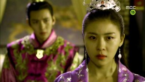 Empress.Ki.E27.140203.HDTV.XviD-LIMO.avi_002406373