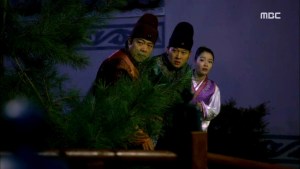 Empress.Ki.E27.140203.HDTV.XviD-LIMO.avi_003311144