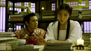 Empress.Ki.E28.140204.HDTV.XviD-LIMO.avi_000131865