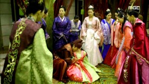 Empress.Ki.E28.140204.HDTV.XviD-LIMO.avi_002186419