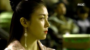 Empress.Ki.E28.140204.HDTV.XviD-LIMO.avi_002664731