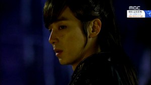 Empress.Ki.E30.140217.HDTV.XviD-LIMO.avi_000176843