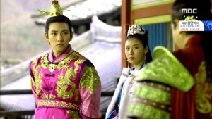 Empress.Ki.E31.140218.HDTV.XviD-LIMO.avi_000486252