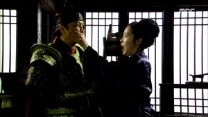 Empress.Ki.E32.140224.HDTV.XviD-LIMO.avi_002140340