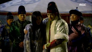 Empress.Ki.E32.140224.HDTV.XviD-LIMO.avi_003276609