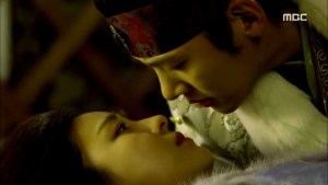Empress.Ki.E32.140224.HDTV.XviD-LIMO.avi_003474207