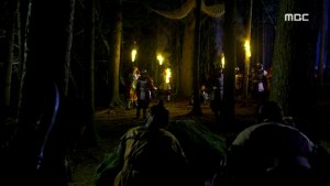 Empress.Ki.E33.140225.HDTV.XviD-LIMO.avi_000284284