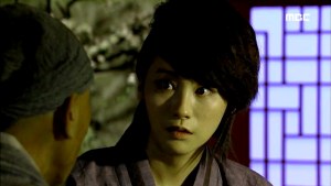 Empress.Ki.E36.140310.HDTV.XviD-LIMO.avi_001492359