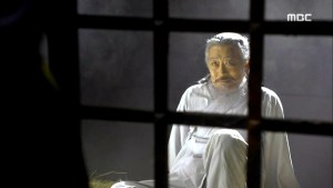 Empress.Ki.E37.140311.HDTV.XviD-LIMO.avi_002379813