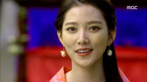 Empress.Ki.E38.140317.HDTV.XviD-LIMO.avi_003339272