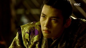 Empress.Ki.E39.140318.HDTV.XviD-LIMO.avi_001938605